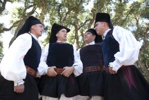 Medium_tenores-di-bitti_romanz_basso_img_1934-122